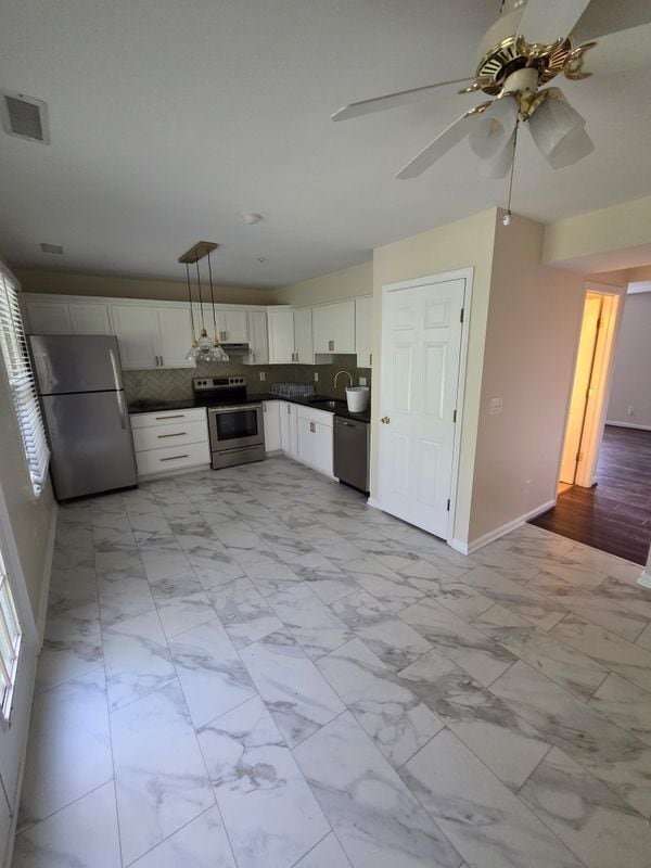 Photo - 45834 Wolftrap St