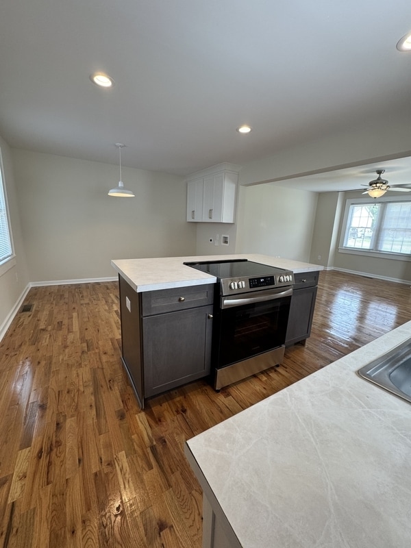 Photo - 60 3rd St NW