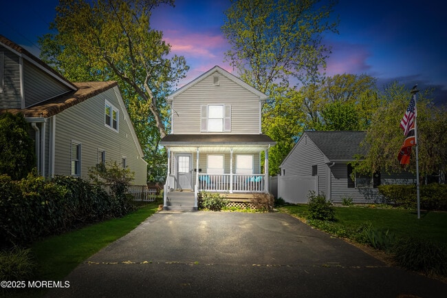 Photo - 105 Wayside Dr