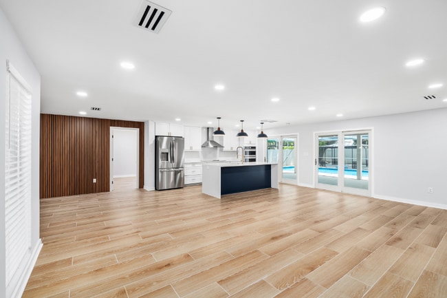 Photo - 2306 S San Jose Cir