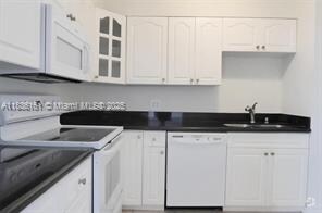 Building Photo - 900 Bay Dr Unit 521 Rental