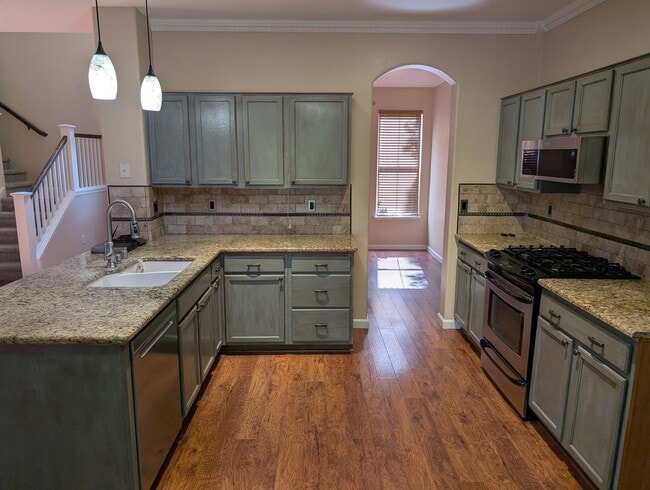 Photo - Nice and modern home with upgraded ameniti...