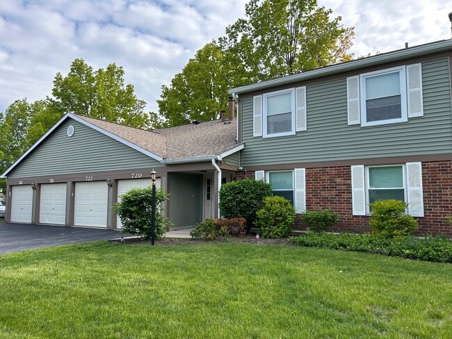 Photo - 716 N Deer Run Dr Unidad 716 Rental