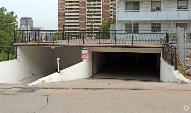 Photo - Winston Place