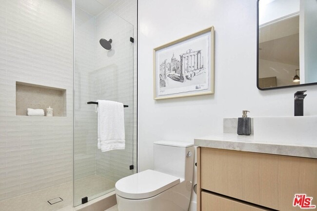 Photo - 12908 Rubens Ave