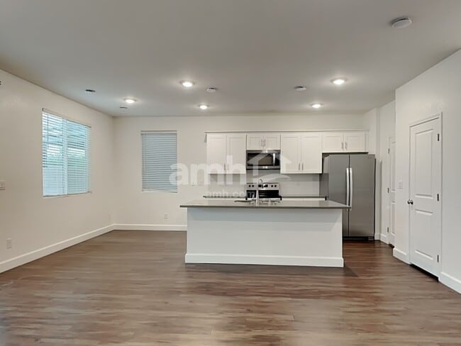 Photo - 4849 Colossal Star St