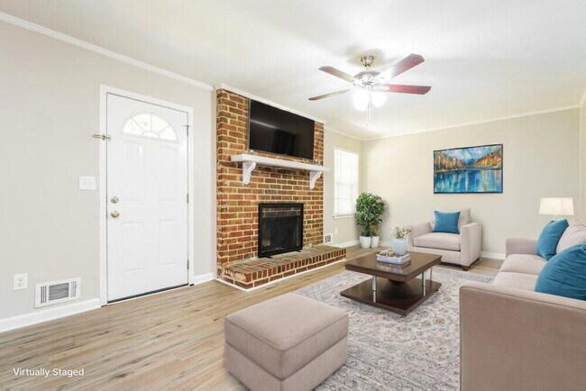 Photo - 1752 Enid Dr