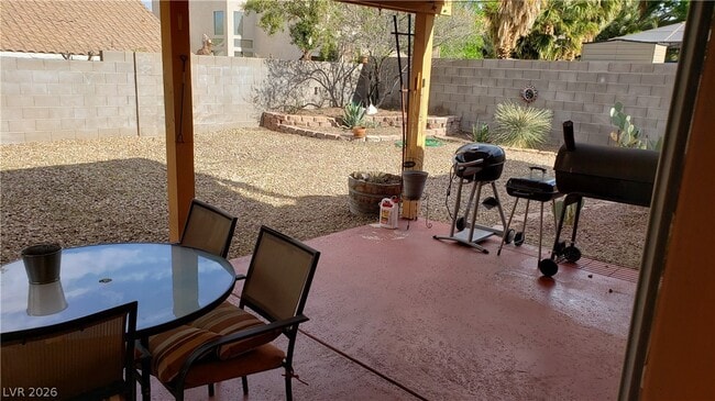 Photo - 606 Lively Fiesta Way