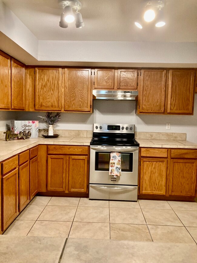 Photo - 418 S Sunrise Dr