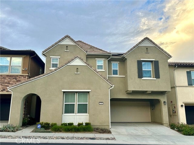 Building Photo - 2036 Legacy