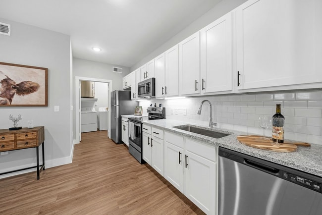 Photo - Orchard Grove Apartments