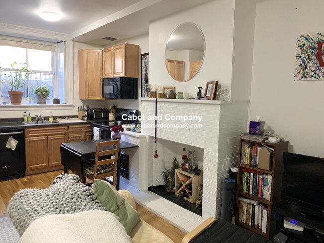 Photo - 135 Beacon St Condo Unit 1A