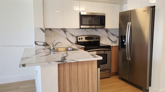 Building Photo - 8660 NW 5th Terrace Unit 15-109 Rental