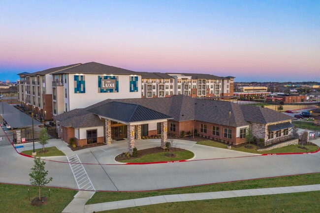 The Luxe at Las Colinas | 55+ Community - The Luxe at Las Colinas | 55+ Community Apartments