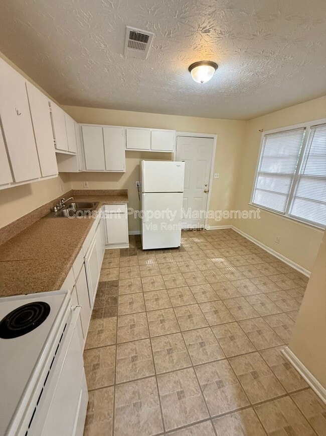 Photo - 4357 Azalea Dr Unit 4357