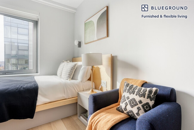 Building Photo - 1260 Boylston St Rental