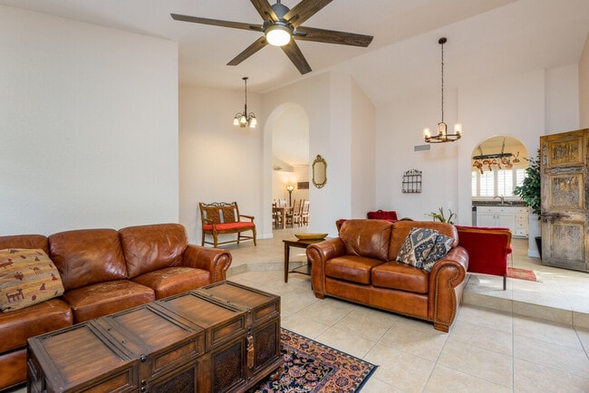 Photo - 10767 N 109th St Unidad ID1255461P