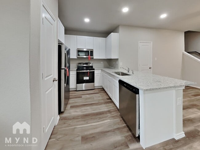 Photo - 1234 Shadwell Dr