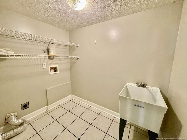 Photo - 260 Lick Creek Dr