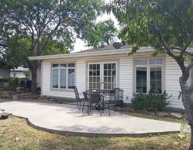 Photo - 1908 Hood Cir