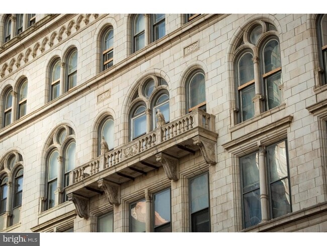 Photo - 701 Sansom St Unit 305