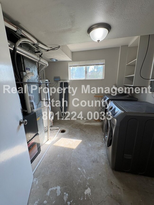 Photo - 1474 N 375 W