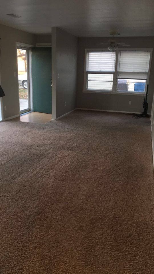 Photo - 3 bed/1bath - Great location