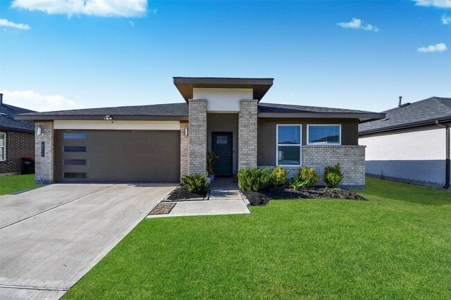 Building Photo - 28938 Yukon River Ct