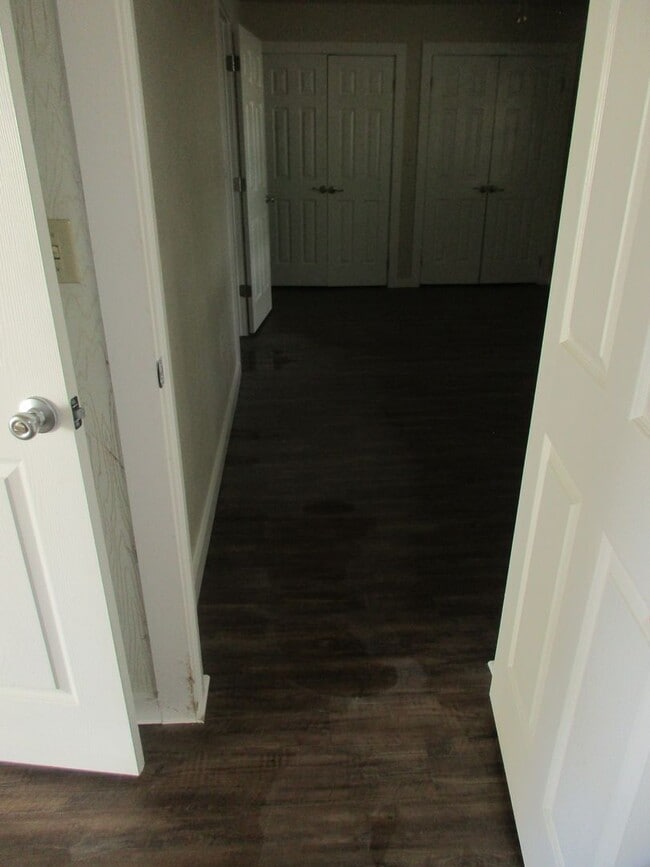 Photo - 1/1 Duplex with Carport