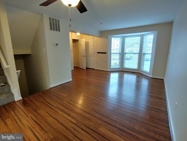 Building Photo - 2660 Cedar Elm Dr