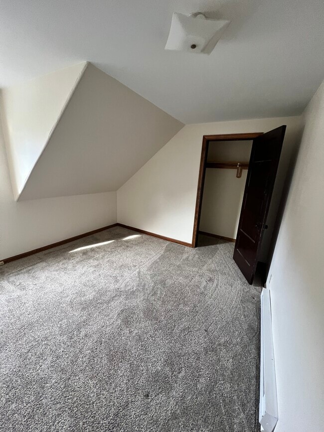 Photo - 38 Arnold Rd Unit Apartment3