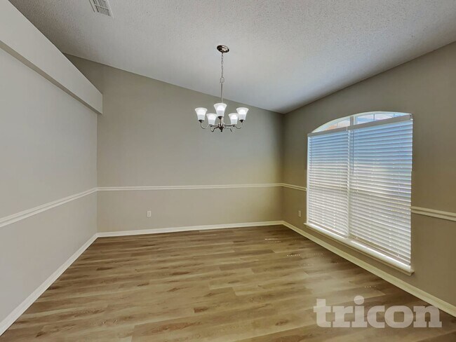 Photo - 984 Fox Chapel Ln