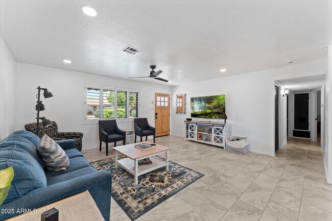 Photo - 7531 E Belleview St