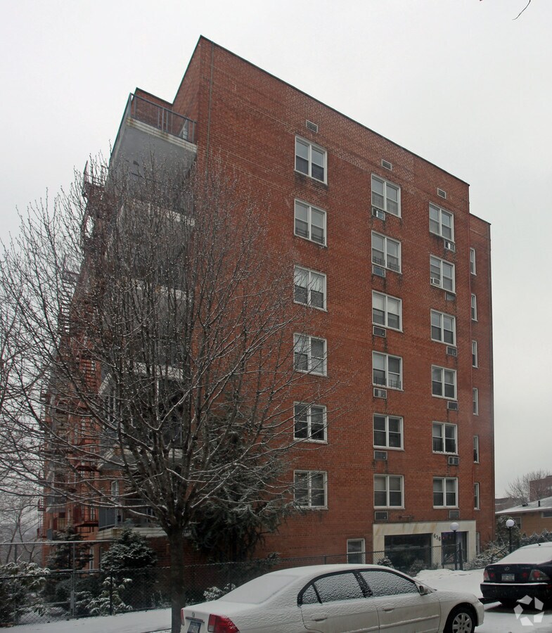 Photo - 636 N Terrace Ave