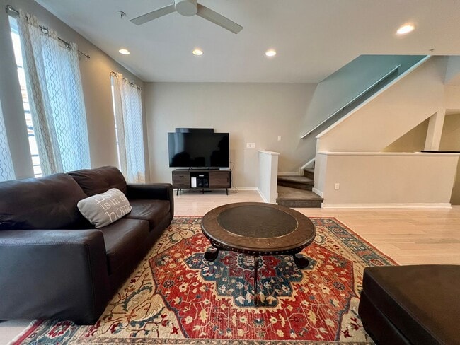 Photo - 606 W Jefferson St