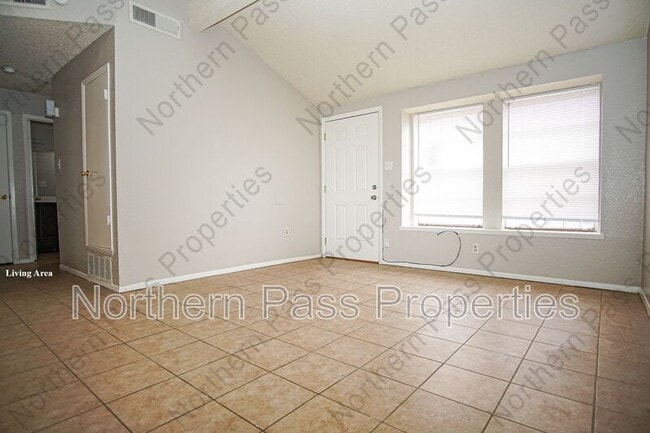 Photo - 10007 Caribou Dr Unit D