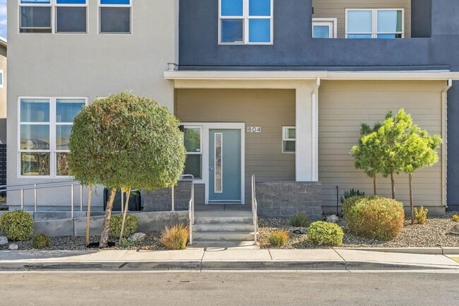 805 Ashwood Ln Unit 804 Eastwood Way