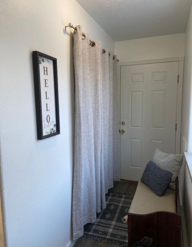 Photo - 1100 W Nugget Ave Unidad A