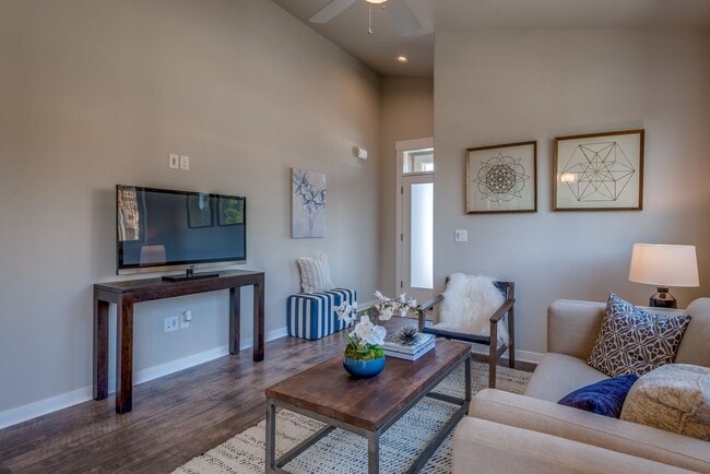 Photo - Pahlisch Home 2 Bedroom Duplex in the Luderman Crossing Community