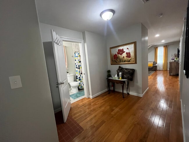 Photo - 99 De Pasquale Ave Unidad 1