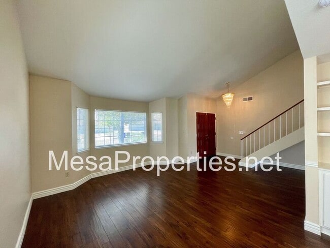 Photo - 2407 N Sycamore Ave