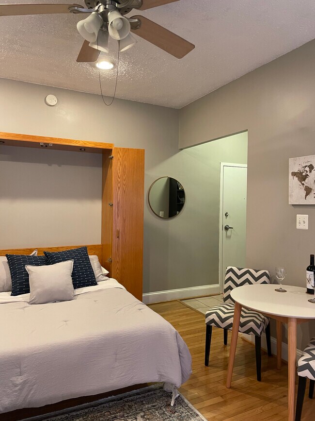 Photo - 1401 Columbia Rd NW Unidad 208