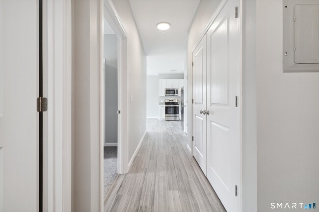 10 Steele Blvd Unit 201