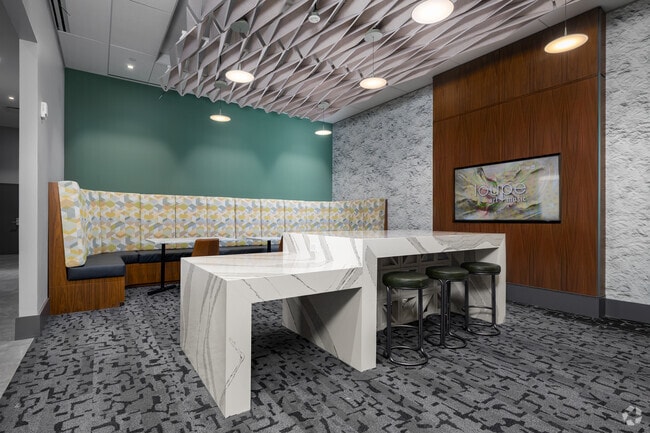 Business Lounge