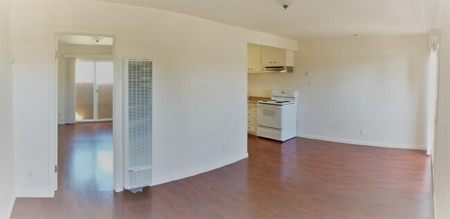 Photo - 928 Adams St Unit # 3