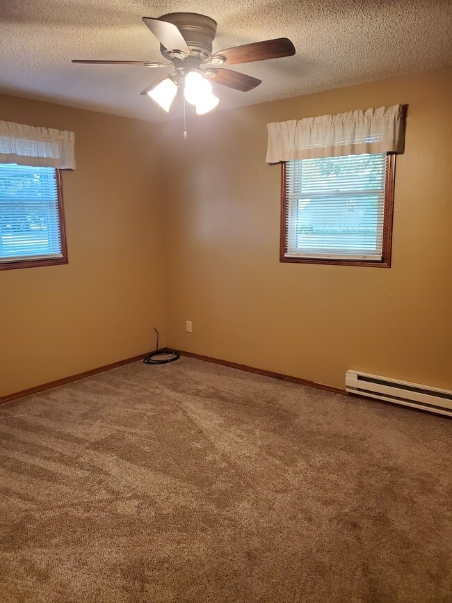 Photo - 1219 1st Ave SE