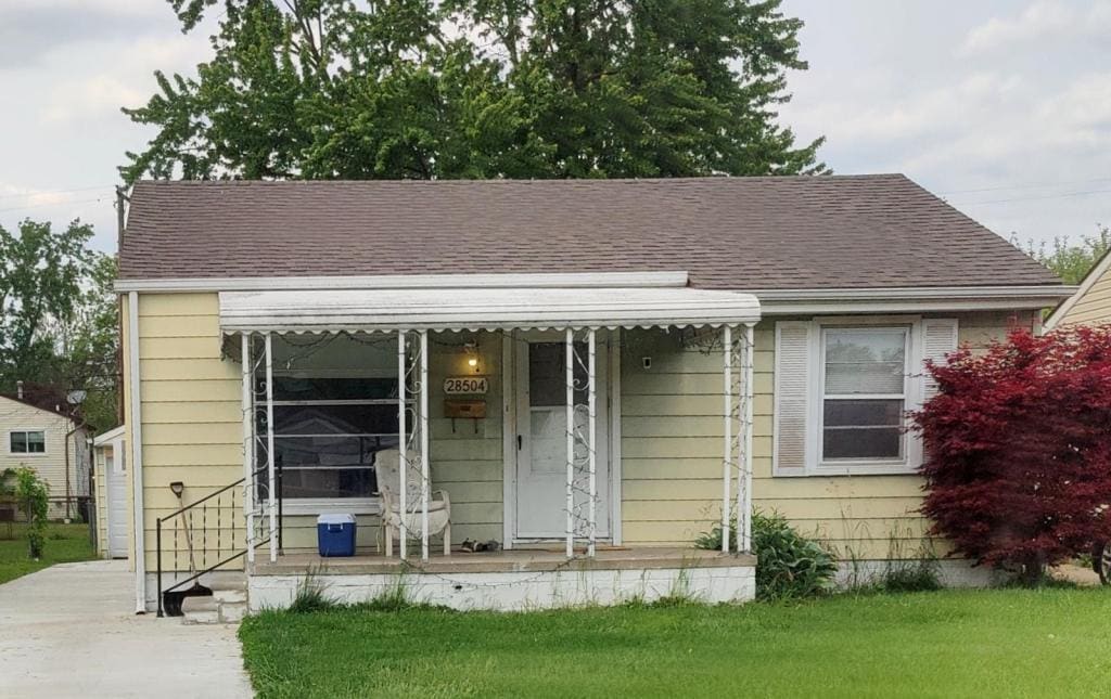 Photo - 28504 Dawson St