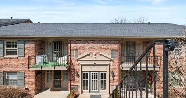 Building Photo - 920 Margarite Dr Unit A Rental