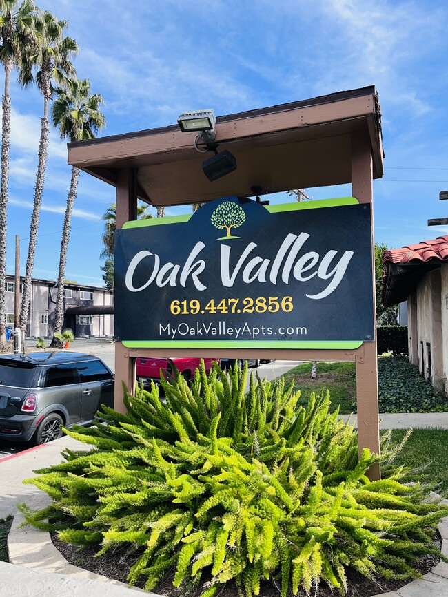 Oak Valley - Oak Valley Apartments