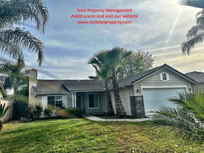 Building Photo - 5415 W Monte Vista Ave Rental